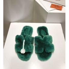 Hermes Slippers